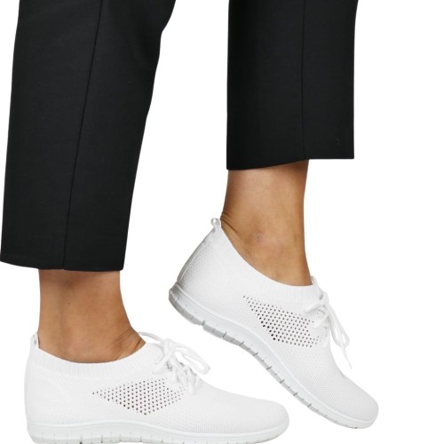 BUTY_sportowe_news_1020_BIAŁE (1).jpg